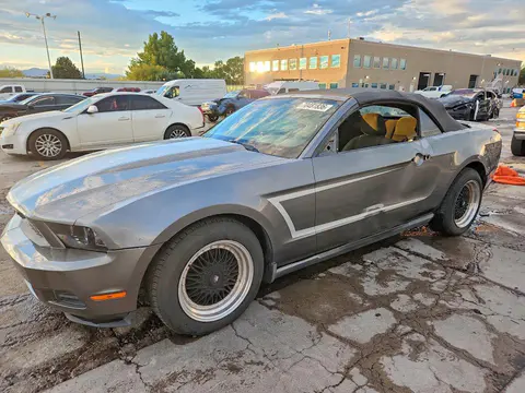 1ZVBP8EN4A5124801 — 2010 Ford Mustang, Боковая часть (Side), фото до ремонта
