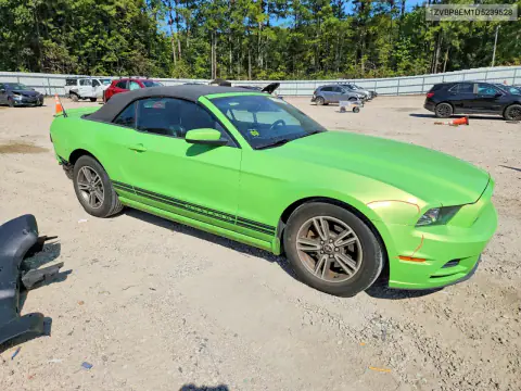 2013 Ford Mustang V6 Convertible VIN 1ZVBP8EM1D5239528 фото 4