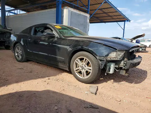 2014 Ford Mustang VIN 1ZVBP8AM3E5321820 фото 4