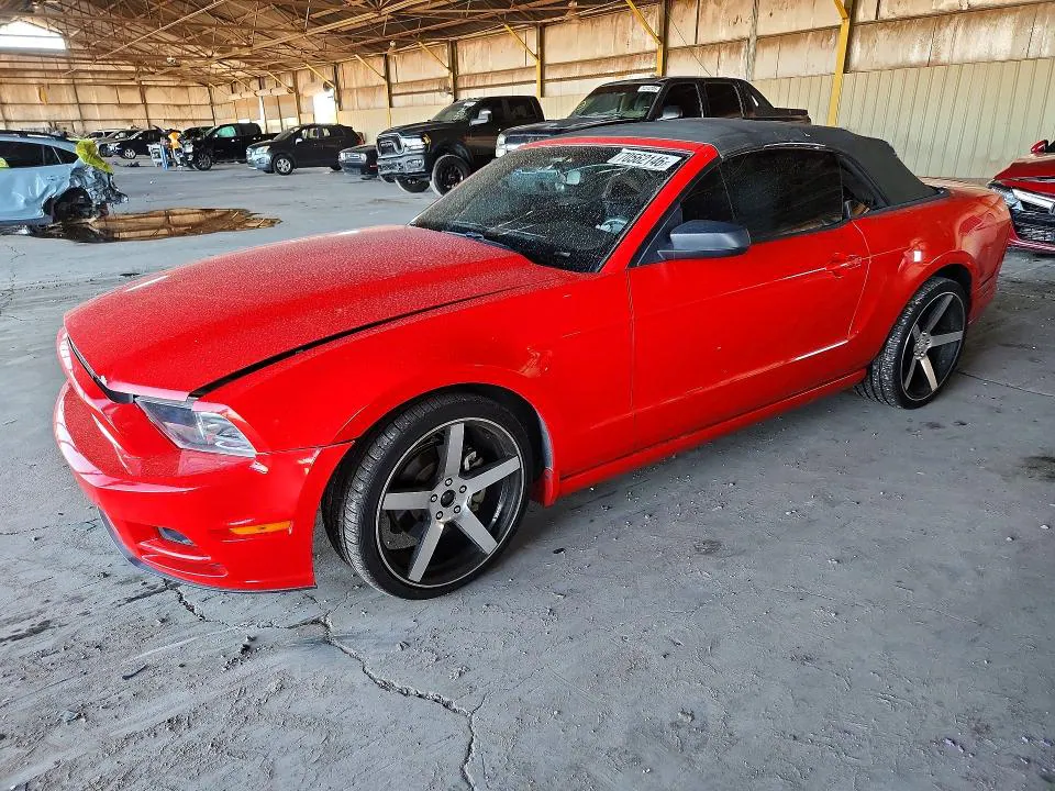 2014 Ford Mustang VIN 1ZVBP8EMXE5220199 фото 1
