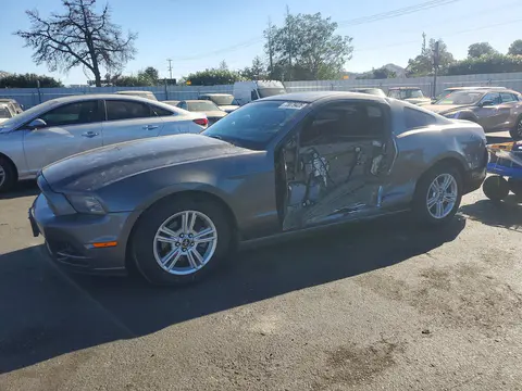 1ZVBP8AMXE5229135 — 2014 Ford Mustang, Сторона, фото до ремонта