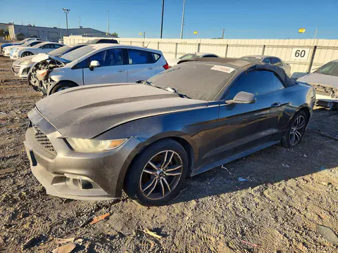1FATP8UH2F5396828 — 2015 Ford Mustang, Боковая часть (Side), фото до ремонта
