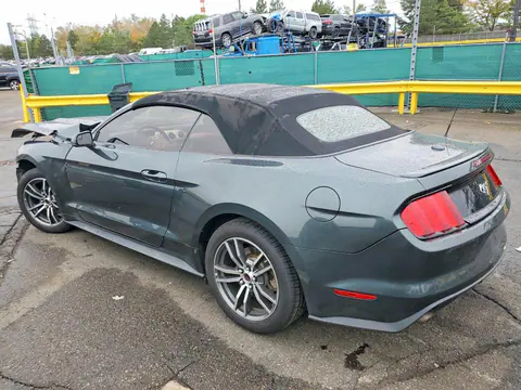 2015 Ford Mustang VIN 1FATP8UH0F5386976 фото 2