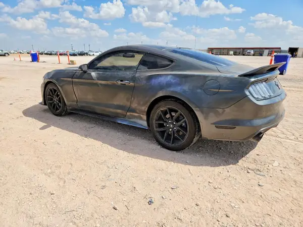 1FA6P8AMXG5229830 — 2016 Ford Mustang, фото 2 с аукциона Copart, Мелкие вмятины и царапины