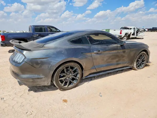 1FA6P8AMXG5229830 — 2016 Ford Mustang, фото 3 с аукциона Copart, Мелкие вмятины и царапины