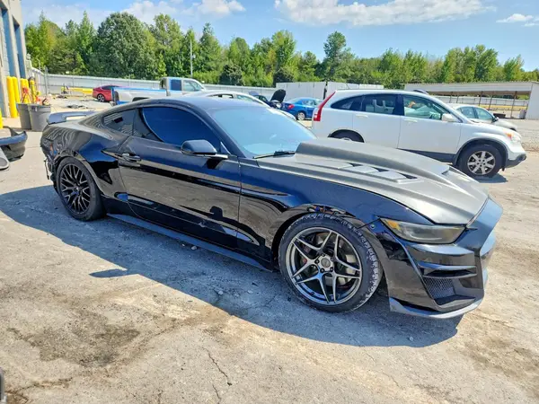 1FA6P8CF7G5334288 — 2016 Ford Mustang, фото 4 с аукциона Copart, Разукомплектован