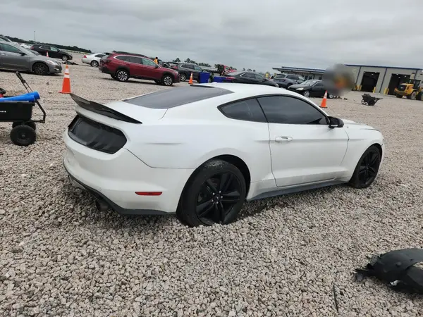1FA6P8TH3G5289478 — 2016 Ford Mustang, фото 3 с аукциона Copart, Передняя часть