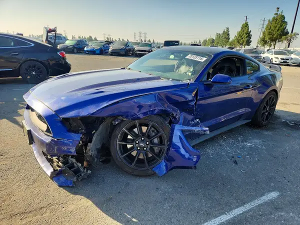 1FA6P8CF4G5256732 — 2016 Ford Mustang, Передняя часть (Front End), фото до ремонта