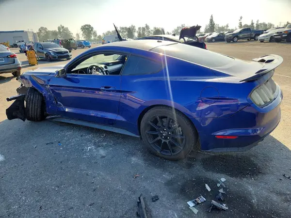 1FA6P8CF4G5256732 — 2016 Ford Mustang, фото 2 с аукциона Copart, Передняя часть