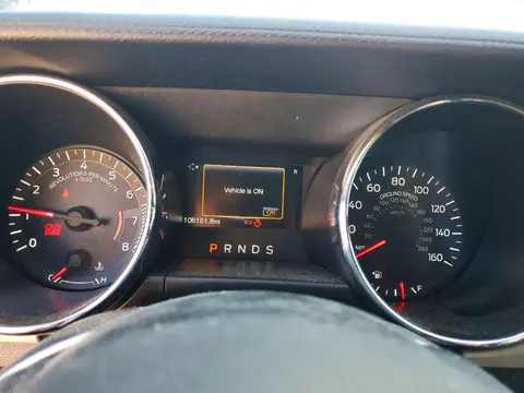 2016 Ford Mustang VIN 1FATP8UH2G5235770 фото 9