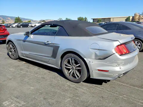 1FATP8UH8H5220448 — 2017 Ford Mustang, фото 2 с аукциона Copart 29.09.2026, Боковая часть
