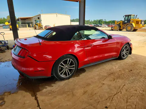 2017 Ford Mustang VIN 1FATP8UH8H5254308 фото 3