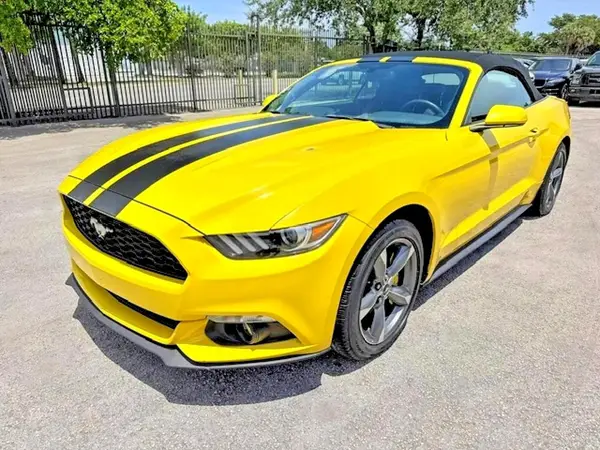 1FATP8EM1H5236809 — 2017 Ford Mustang, Подтопление (Water/Flood), фото до ремонта