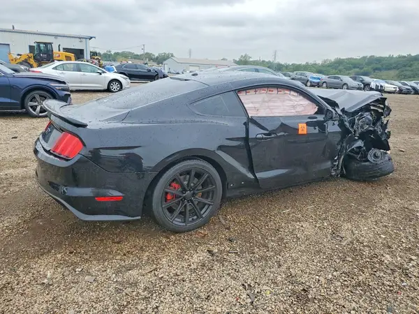 1FA6P8CF3H5230463 — 2017 Ford Mustang, фото 3 с аукциона Copart, Передняя часть