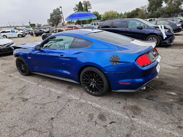 1FA6P8CF1H5344753 — 2017 Ford Mustang, фото 2 с аукциона Copart, Передняя часть