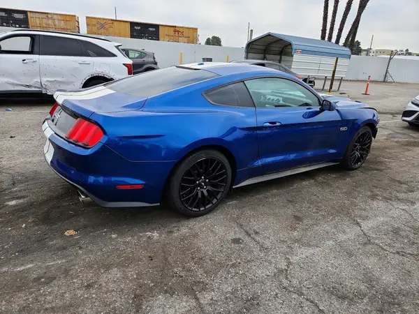 1FA6P8CF1H5344753 — 2017 Ford Mustang, фото 3 с аукциона Copart, Передняя часть
