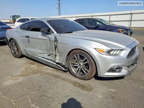 2017 Ford Mustang VIN 1FA6P8TH4H5279673 фото 4