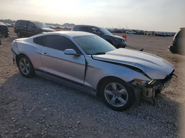 1FA6P8AM7H5270904 — 2017 Ford Mustang, фото 4 с аукциона Copart, Передняя часть