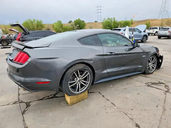 1FA6P8CF5H5333724 — 2017 Ford Mustang, фото 3 с аукциона Copart, Боковая часть