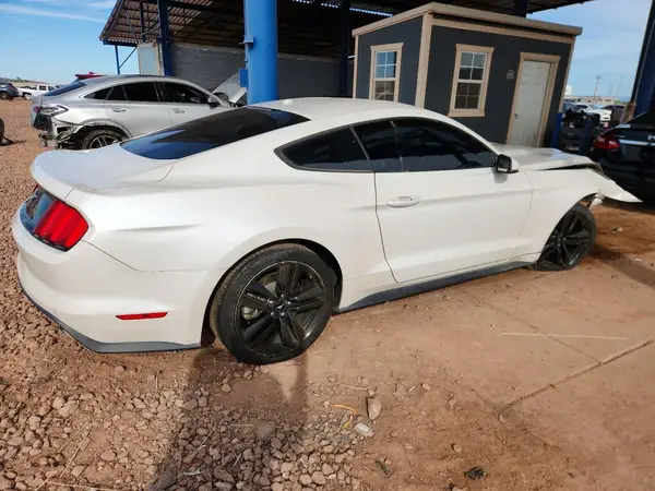 1FA6P8TH9H5347238 — 2017 Ford Mustang, фото 3 с аукциона Copart 29.09.2026, Передняя часть