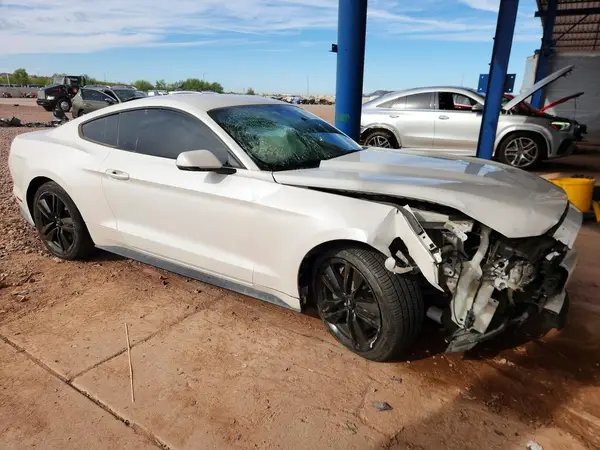 1FA6P8TH9H5347238 — 2017 Ford Mustang, фото 4 с аукциона Copart 29.09.2026, Передняя часть