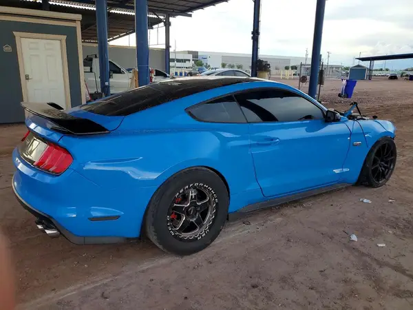 1FA6P8CF9H5251107 — 2017 Ford Mustang, фото 3 с аукциона Copart, Передняя часть
