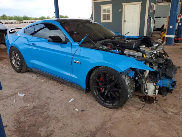 1FA6P8CF9H5251107 — 2017 Ford Mustang, фото 4 с аукциона Copart, Передняя часть