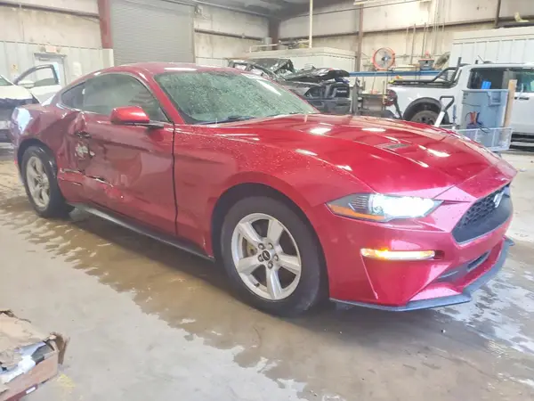 1FA6P8TH9J5181101 — 2018 Ford Mustang, фото 4 с аукциона Copart, Задняя часть