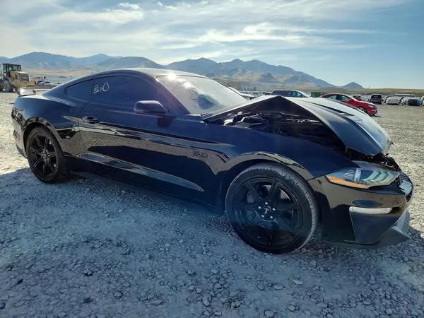 1FA6P8CFXJ5103411 — 2018 Ford Mustang, фото 4 с аукциона Copart, Передняя часть