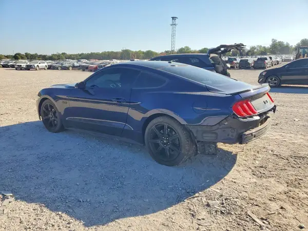 1FA6P8CF3J5129817 — 2018 Ford Mustang, фото 2 с аукциона Copart, Передняя часть