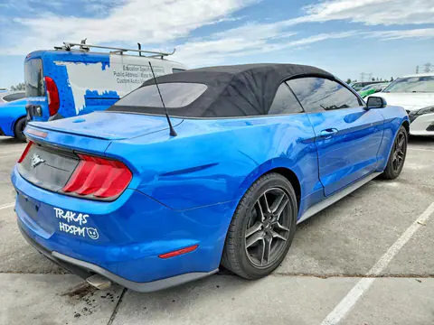 2020 Ford Mustang VIN 1FATP8UH6L5131843 фото 3