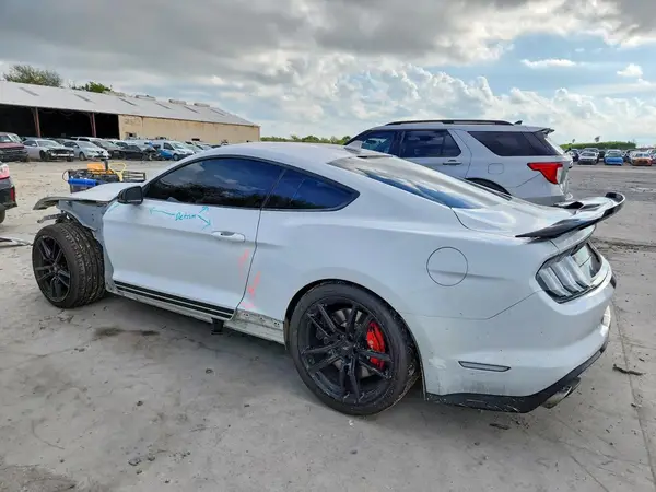 1FA6P8SJ8L5504464 — 2020 Ford Mustang, фото 2 с аукциона Copart, Передняя часть