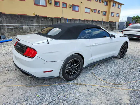 2020 FORD MUSTANG VIN 1FATP8UH8L5161880 фото 3