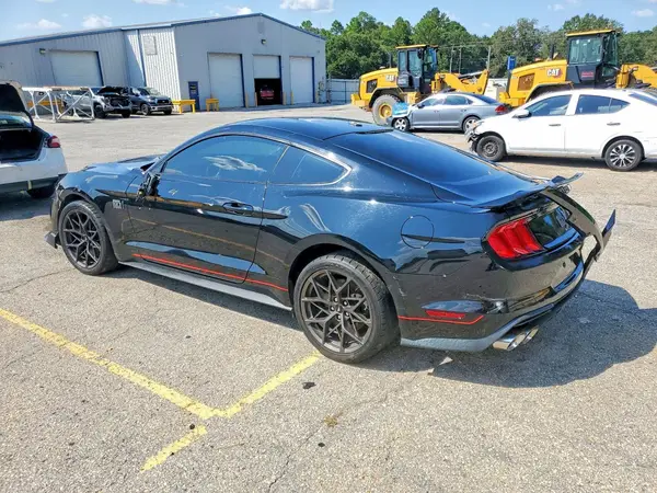 1FA6P8R04M5555720 — 2021 Ford Mustang, фото 2 с аукциона Copart, Передняя часть