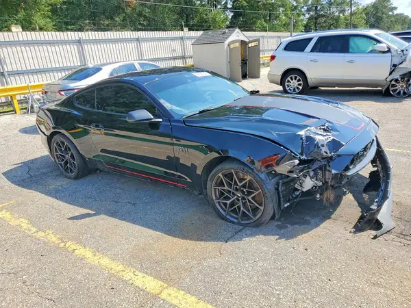 1FA6P8R04M5555720 — 2021 Ford Mustang, фото 4 с аукциона Copart, Передняя часть