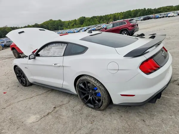 1FA6P8CF5M5116703 — 2021 Ford Mustang, фото 2 с аукциона Copart, Боковая часть