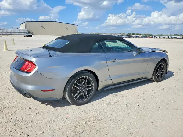 1FATP8UH2N5101189 — 2022 Ford Mustang, фото 3 с аукциона Copart 01.10.2026, Передняя часть