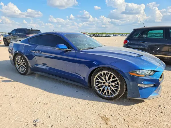 1FA6P8CFXN5109618 — 2022 Ford Mustang, фото 4 с аукциона Copart, Град