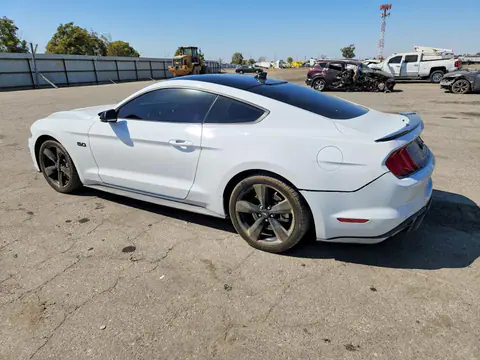 2023 Ford Mustang VIN 1FA6P8CF9P5304435 фото 2