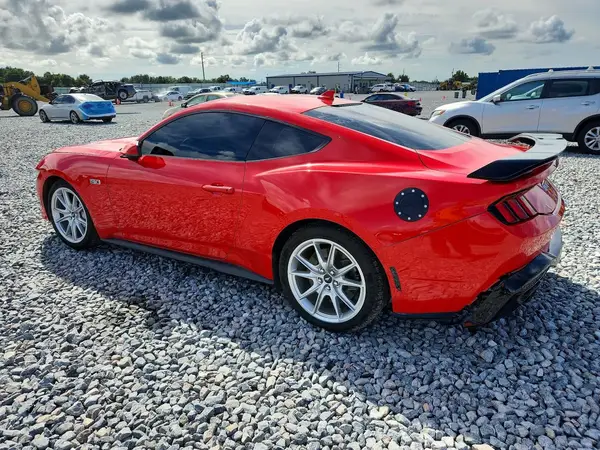 1FA6P8CF5R5400386 — 2024 Ford Mustang, фото 2 с аукциона Copart, Передняя часть
