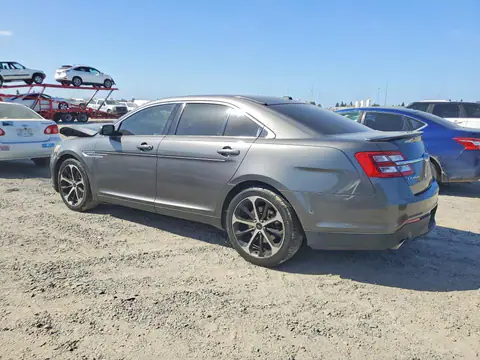 1FAHP2E82FG104326 — 2015 Ford Taurus, фото 2 с аукциона Copart 29.09.2026, Передняя часть