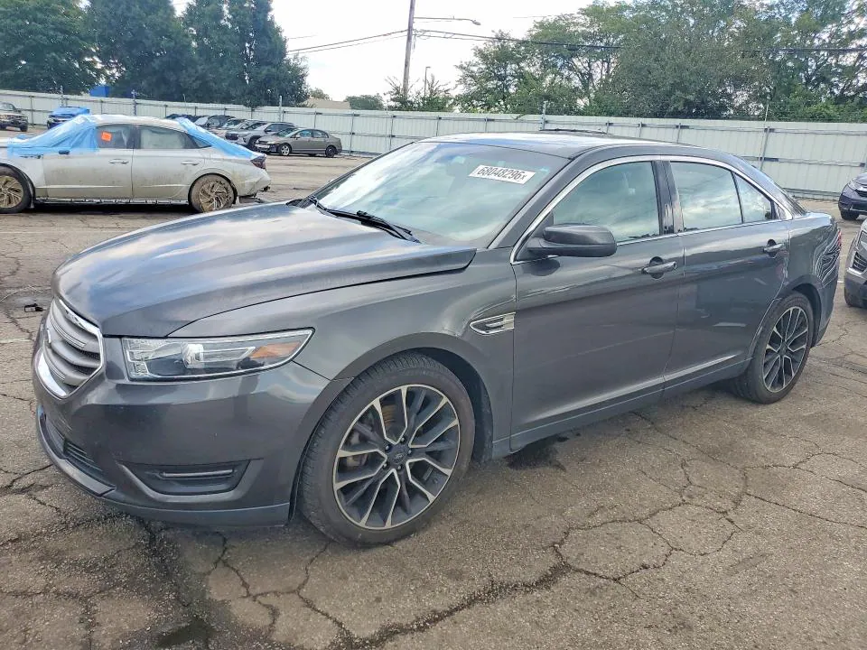 2018 FORD TAURUS VIN 1FAHP2E8XJG115499 фото 1