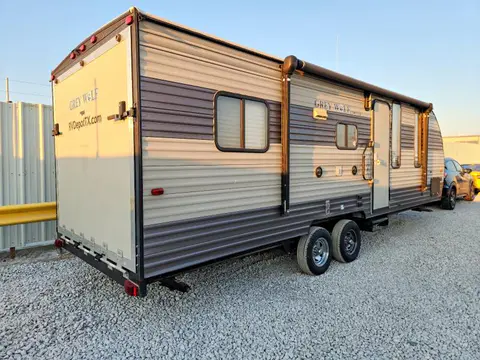 2018 FOREST RIVER CHEROKEE 2 VIN 4X4TCKX2XJK044725 фото 4