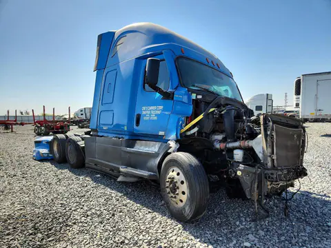 2021 Freightliner Cascadia 126 VIN 1FUJHHDR7MLMJ5737 фото 4
