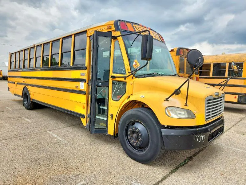 2010 FREIGHTLINER CHASSIS VIN 4UZABRDT4ACAN9638 фото 1