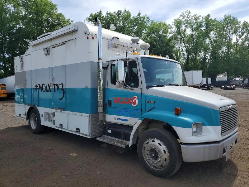 2001 FREIGHTLINER MEDIUM CONVENTIONAL VIN 1FV6GJBC91HH58108 фото 1