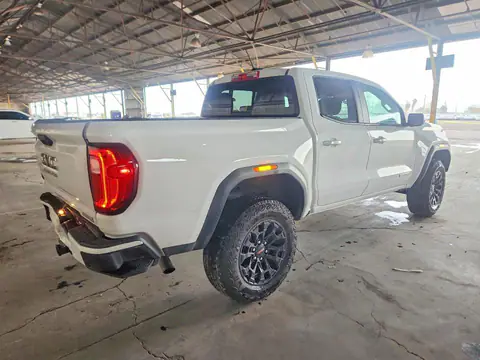 1GTP1BEK2T1168111 — 2026 GMC Canyon, фото 3 с аукциона Copart 14.10.2026, Мелкие вмятины и царапины
