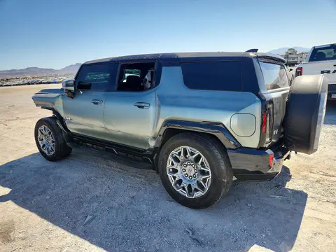 2024 GMC Hummer Suv VIN 1GKB0RDCXRU101218 фото 2