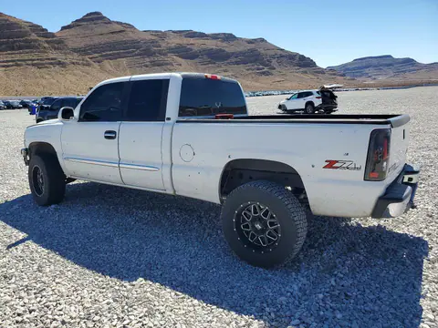 2003 GMC NEW SIERRA VIN 2GTEK19T631251424 фото 2