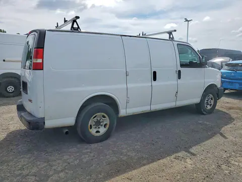 2014 GMC Savana VIN 1GTW7FCA7E1146782 фото 3